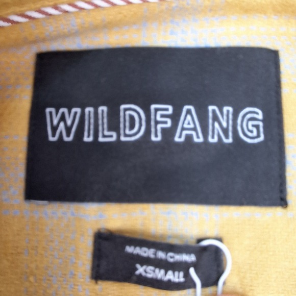 Wildfang Shirt Womens XS Camel Tan Plaid Essential Flannel Button Up Long Sleeve - Picture 3 of 9
